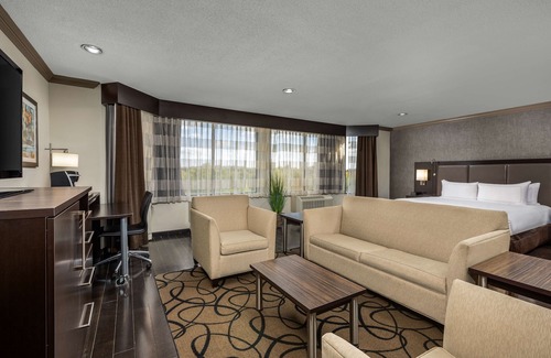 Natick Hotel | The Verve Hotel Boston Natick, Tapestry Collection by Hilton