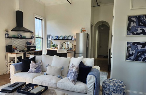 Mount Meigs House | The Victoria At The Waters By Villa Real Escapes