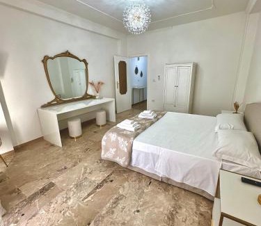 Scilla Apartment | The View apartment