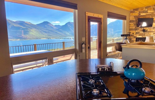 Twin Lakes House | The ViewHaus at Twin Lakes