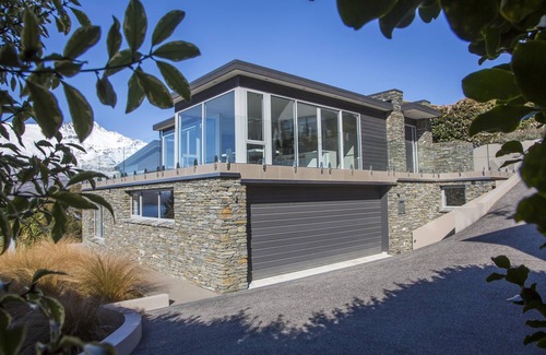 Fernhill Villa | The Views and Spa by Staysouth