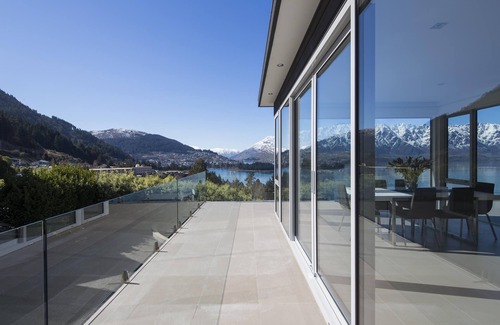 Fernhill Villa | The Views and Spa by Staysouth