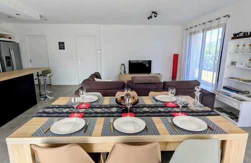 Saint-Hilaire-du-Rosier House | The villa near the Monts du matin, at the foot of the Vercors mountains