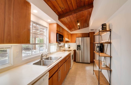 Sugarloaf Key House | The Villa of Pelico Palms