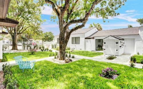 Northeast Miami Apartment | The Village Residences