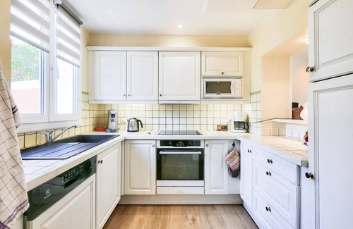 Les Restanques Villa | The Villas at the Restanques of the Gulf of St Tropez - maeva Home - 3 room villa for 6 people located in the Allée du Lac - Prestige - super Home