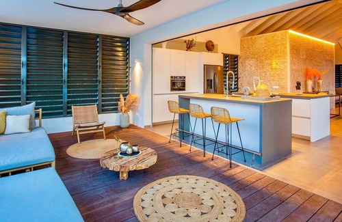 Jan Thiel Hotel | The Villas by LXRYHOME