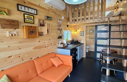 Lakeside Apartment | The Vineyard - Tiny House - Tiny Digs Lakeshore