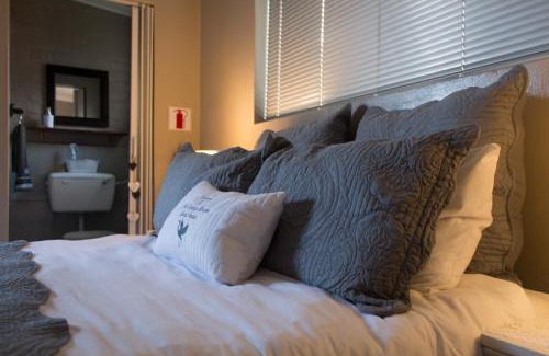 Caledon House | The Vintage Crane Guest House