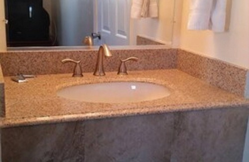 Huntington Hotel | The Virginia Lodge