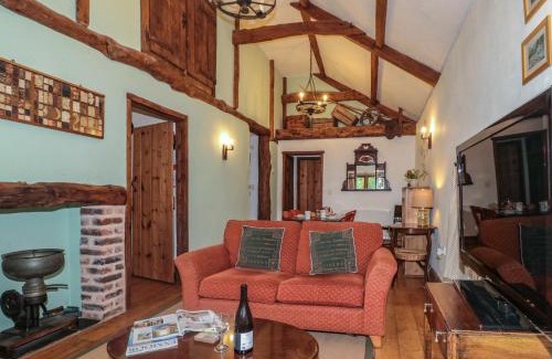 Fiddington House | The Wagon House