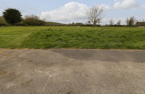 Watchet House | THE WAGTAILS (NO3), character holiday cottage in Watchet