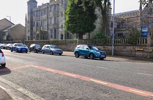 Greenock Apartment | The Warwick Apartment.