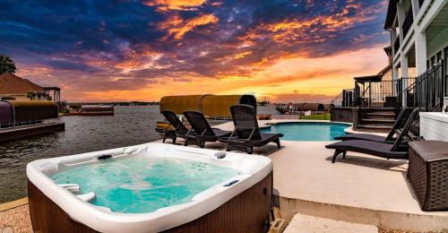 Walden on Lake Conroe Villa | The Waterfront Villa