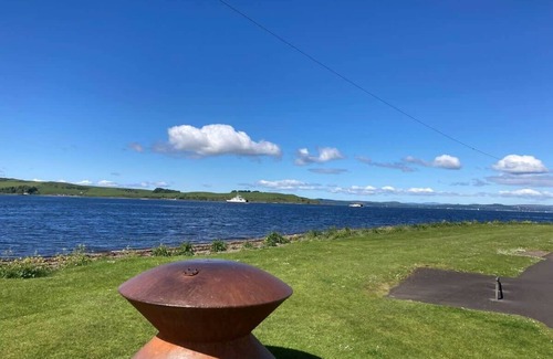 Largs Apartment | The Waterside Apartment, ideal for families