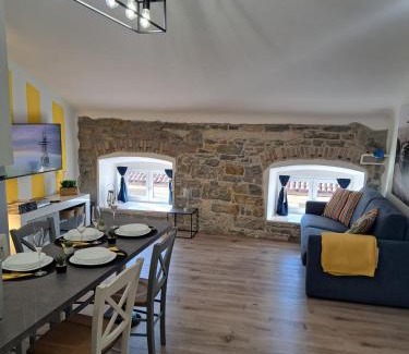 Barriera Vecchia-San Giacomo Apartment | The way to trieste bikes storage