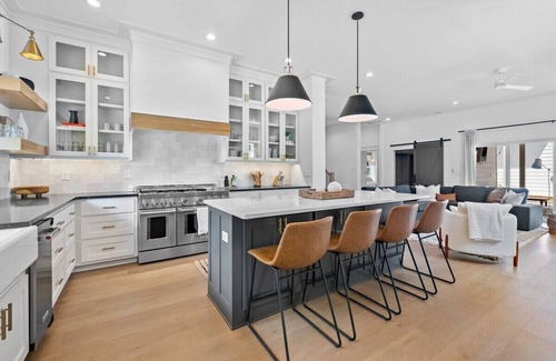 Downtown House | The Weekender House - Pool - Downtown