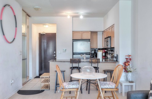 Wellington Place Apartment | The Well Downtown