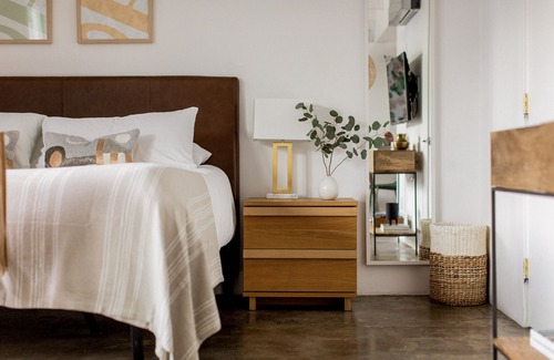 Tahquitz River Estates Hotel | The Wesley Studio 3 by AvantStay | Chic Private Apartment w/Kitchenette