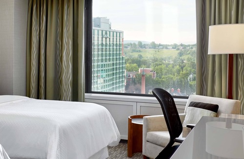 Downtown Calgary Hotel | The Westin Calgary
