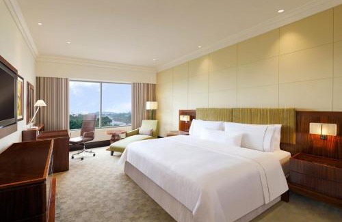 Mundhwa Hotel | The Westin Pune Koregaon Park