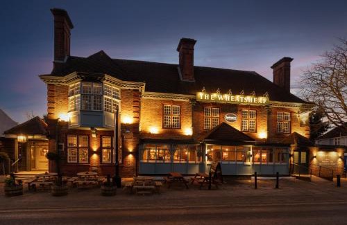 Horsell Hotel | The Wheatsheaf by Innkeeper's Collection