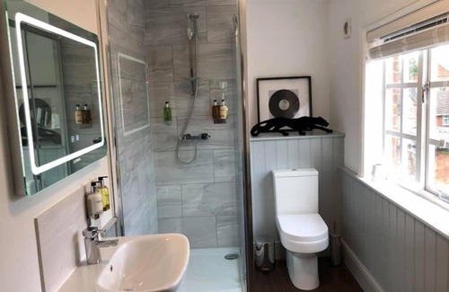 Bingham Hotel | The Wheatsheaf Inn