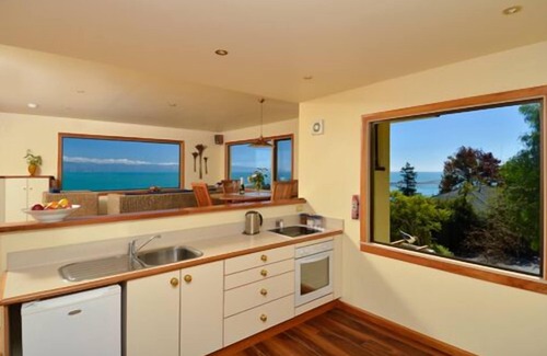 Britannia Heights Apartment | The Wheelhouse Inn