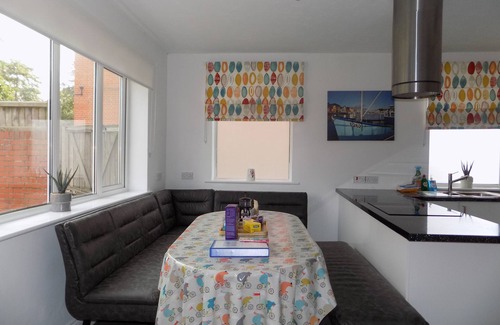 Weymouth Cottage | The White Cottage