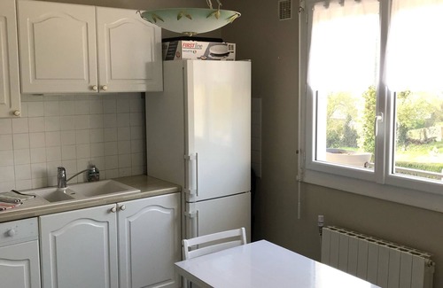 Saint-Laurent-sur-Mer House | The White House - Landing Beaches - 8-10 people