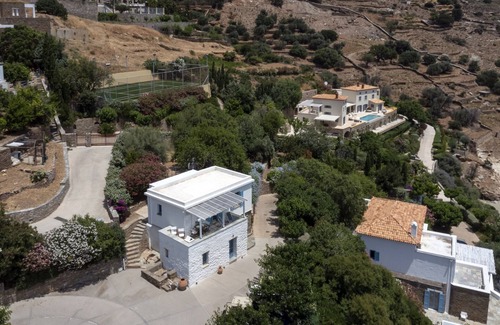 Steniai Villa | The White Villa