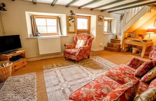 Pontesbury House | The Wilderness