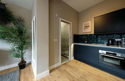 Bradley Stoke Apartment | The Willow - Studio A