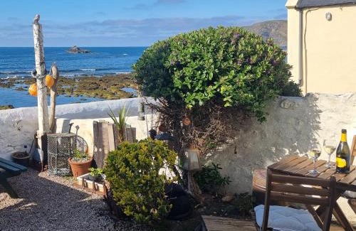 Gardenstown House | The Windowky