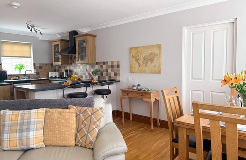 Rookley Ski Chalet | The Wing at Fox Hollow