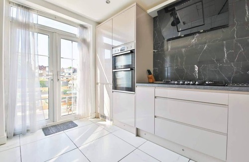 Brislington House | The Wishing Well by STAE-Homes