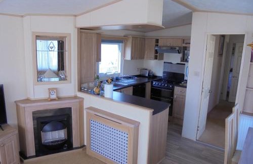 Ingoldmells Apartment | The Wolds: The Wolds:- 6 Berth, Central Heated