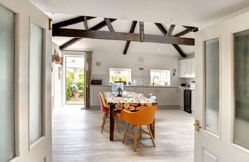 Chathill House | The Wood Store - Three Bedroom House, Sleeps 6