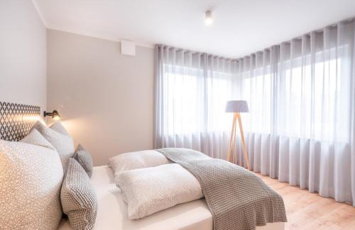 Unterrath Apartment | The Woodmans Airport Boardinghouse