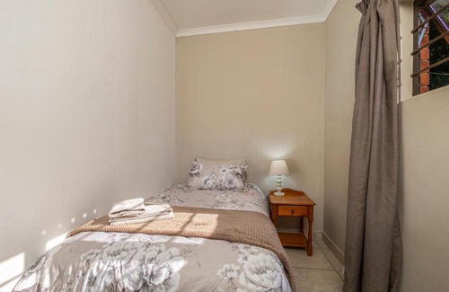 Hillcrest House | The Wright Spot