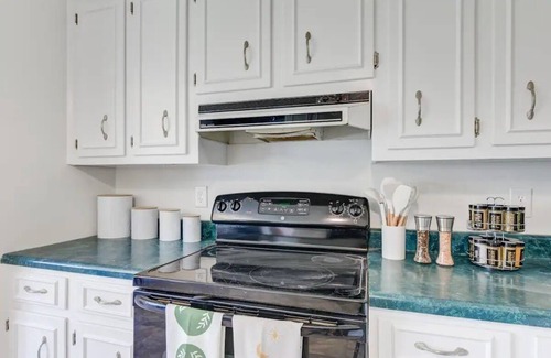 North Charleston House | The Yan- fam friendly 4 bedroom