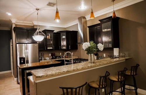 Haines City House | The Yellow House in the Heart of Florida