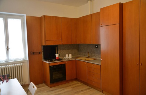 Colle Brianza Apartment | The Yellow House - Poppy small and functional apartment