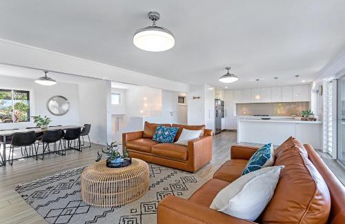 Shoal Bay House | The Zenith