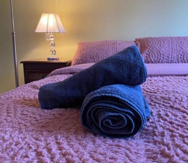Reading Apartment | The ZX Hotel - Street View - Room 2
