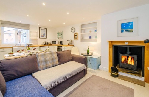 Theberton Cottage | Theberton Annexe - sleeps 4 guests in 2 bedrooms