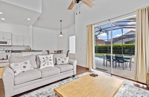 Tuscan Hills Apartment | Themed 4 bed house, private pool Close to Disney