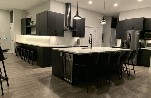 Promontory Villa | #TheMonopolyHouse-Private acreage/Bar/Arcade/Gym/HotTub/Sauna/Sports court/golf