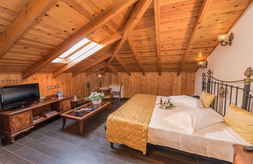 Lesvos Hotel | Theofilos Paradise Boutique Hotel