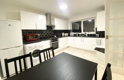 Pendlebury House | ThePropertyFocus - Stylish Comfy Stay